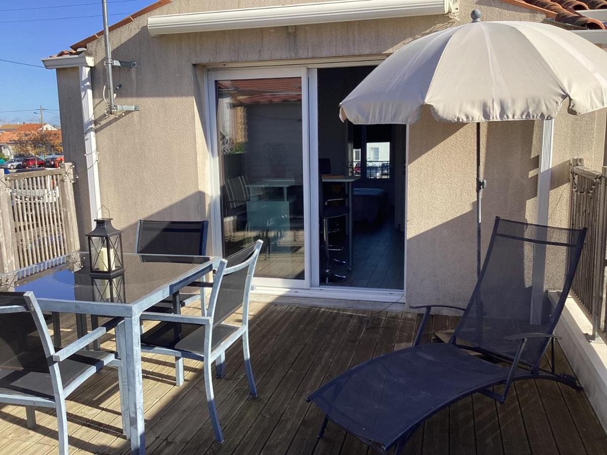 拉罗歇尔Chaleureux T2 30 M2 Et Sa Terrasse Bois 18 M2公寓 外观 照片